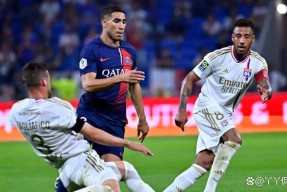 开云体育下载-关键时刻法甲传出新动向；里昂战术微调；管理层表态：气氛紧张；团队化学反应显著(法甲里昂前三)